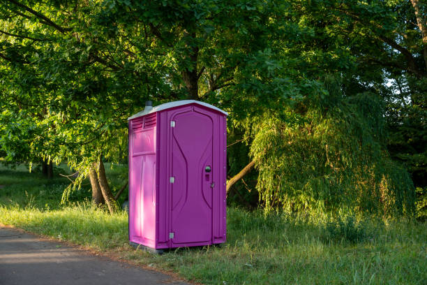 Best Luxury portable toilet rental  in Frazeysburg, OH