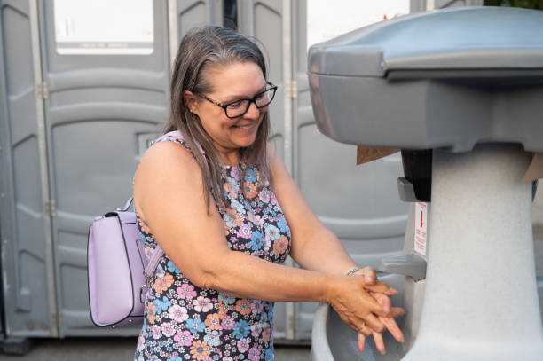 Best Handicap porta potty rental  in Frazeysburg, OH